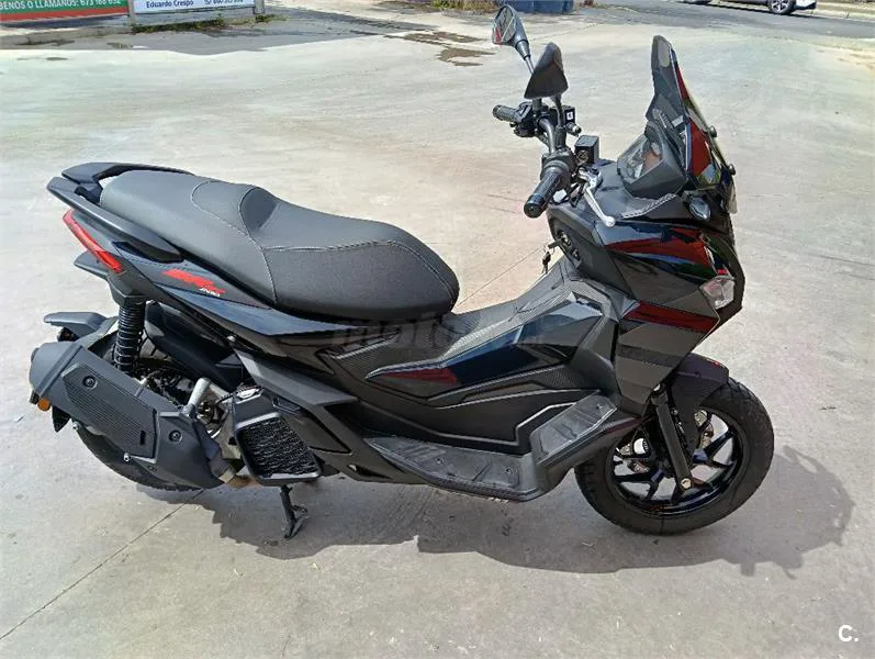 Aprilia SR GT 200 – Vista 5
