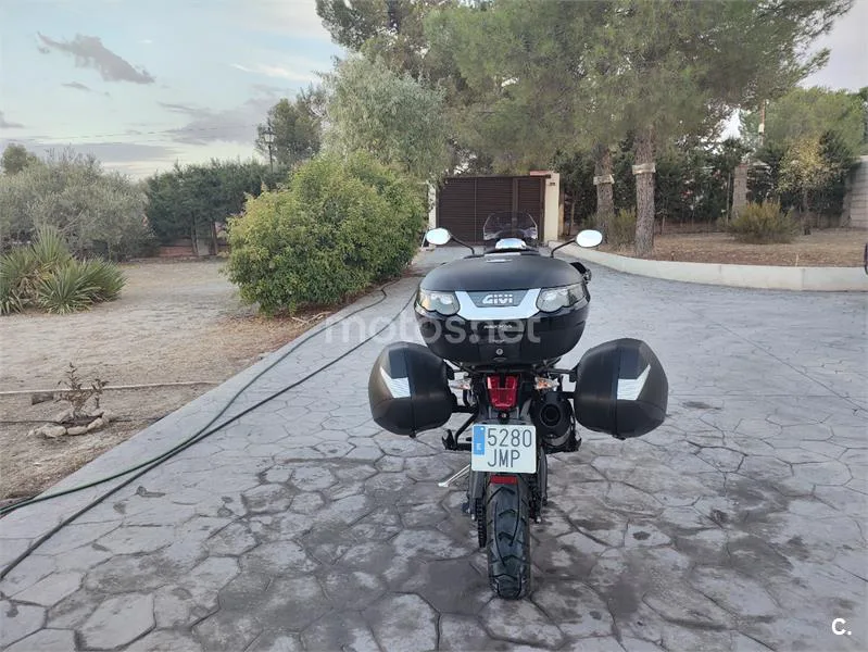 Triumph Tiger 800 XR – Vista 9