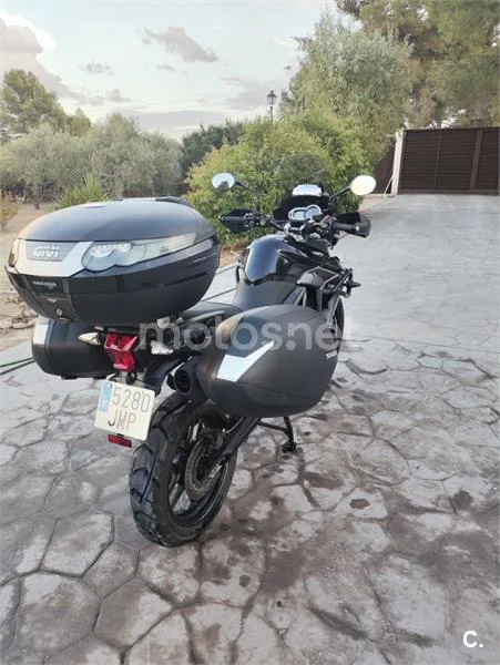 Triumph Tiger 800 XR – Vista 10
