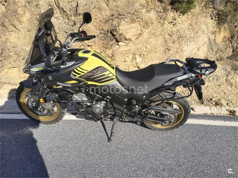Suzuki V-Strom 650 XT – Vista 10