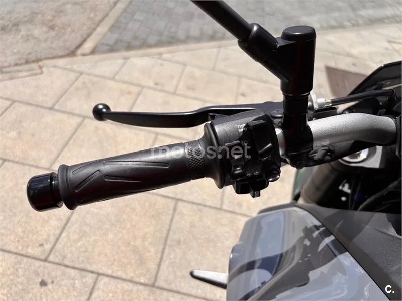 Yamaha MT-07 – Vista 14