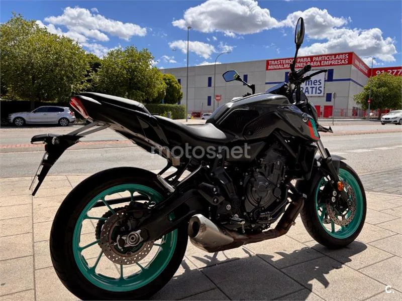 Yamaha MT-07 – Vista 9