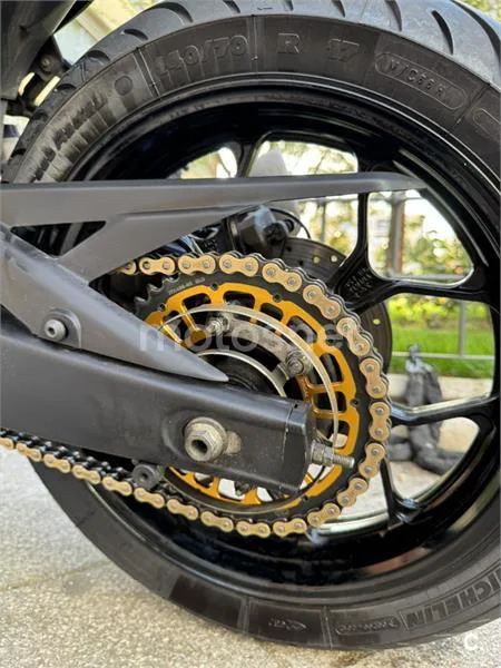 Yamaha R3 – Vista 3