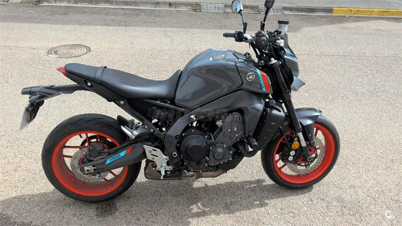 Yamaha MT-09 – Vista 2