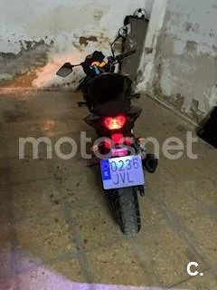 Kawasaki Z 300 – Vista 9