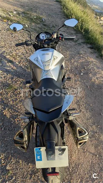 Kawasaki Z 1000 – Vista 5