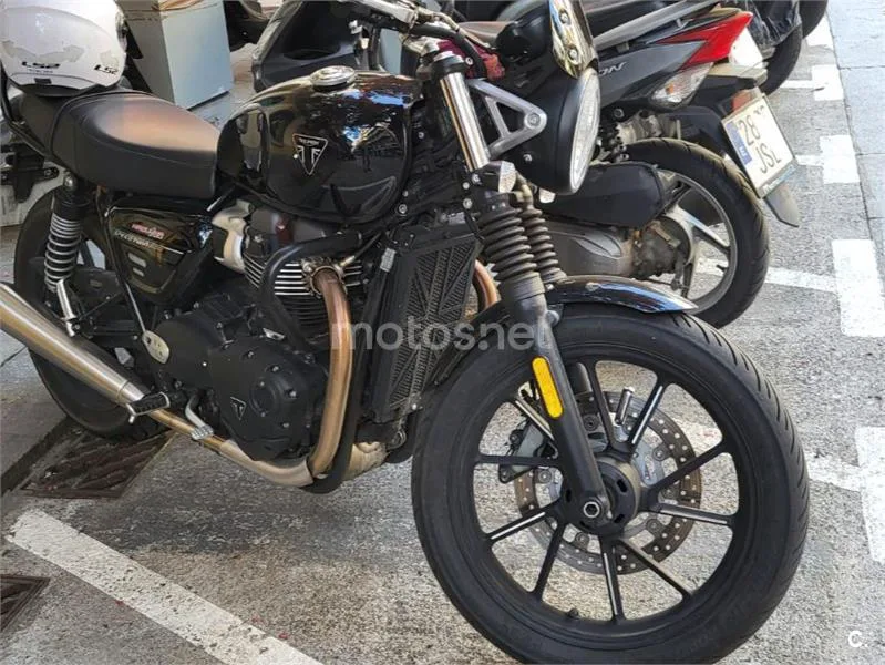 Triumph Speed Twin 900 - Vista 11