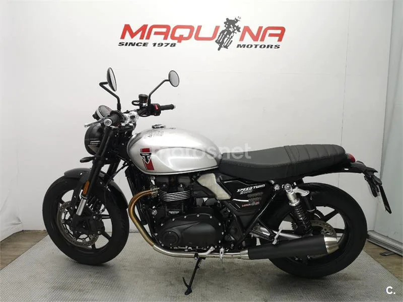 Triumph Speed Twin 900 – Vista 14