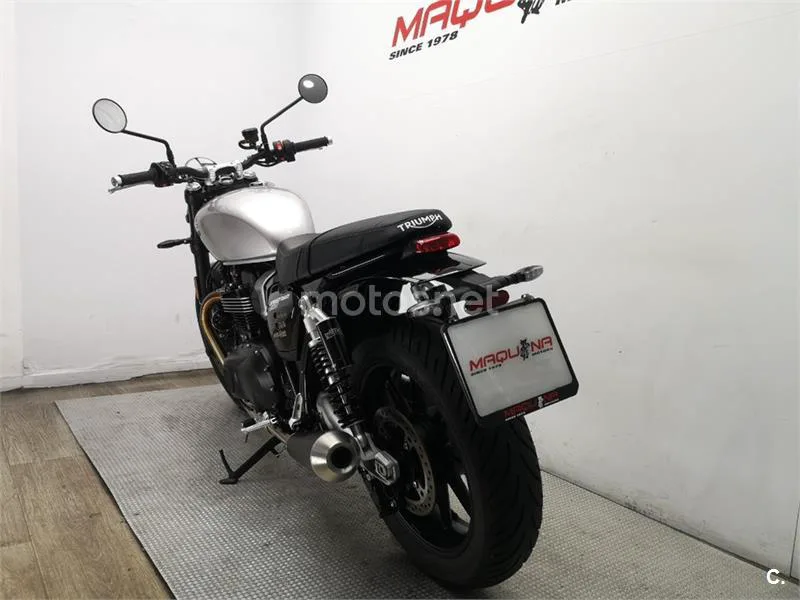 Triumph Speed Twin 900 – Vista 17