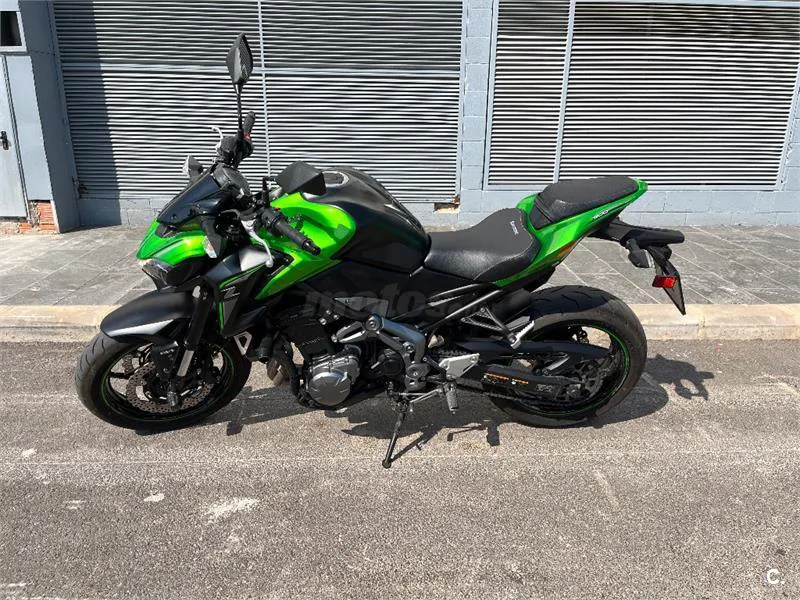 Kawasaki Z 900 – Vista 2