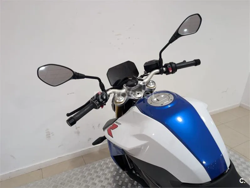 BMW F 900 R – Vista 12