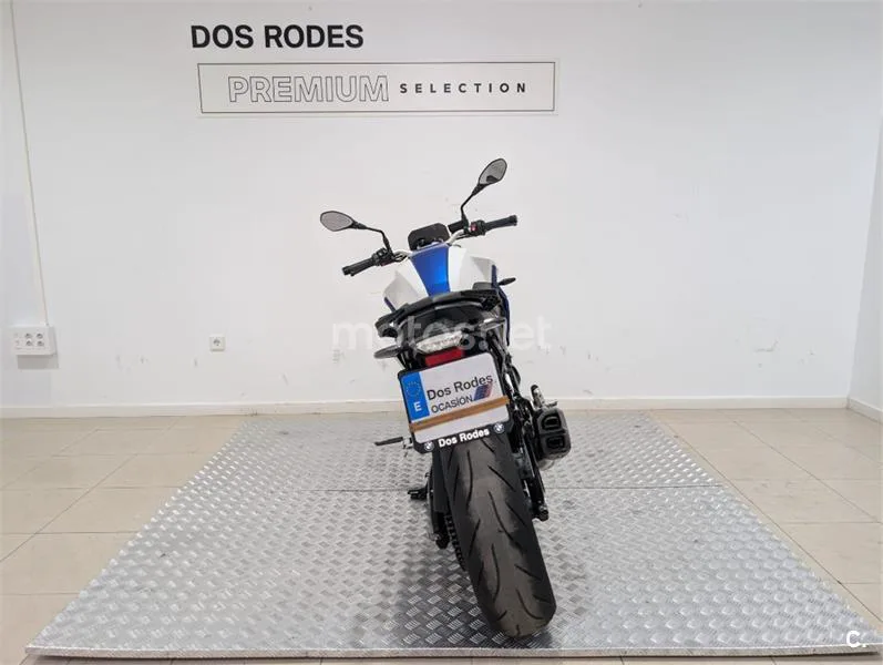 BMW F 900 R – Vista 8