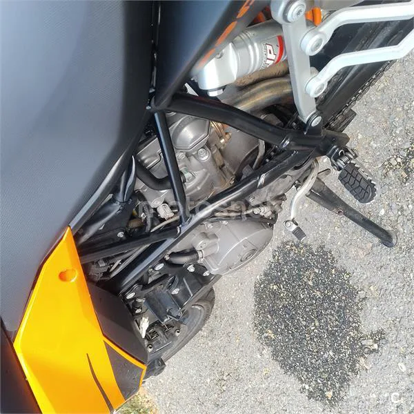 KTM 990 SUPERMOTO – Vista 3