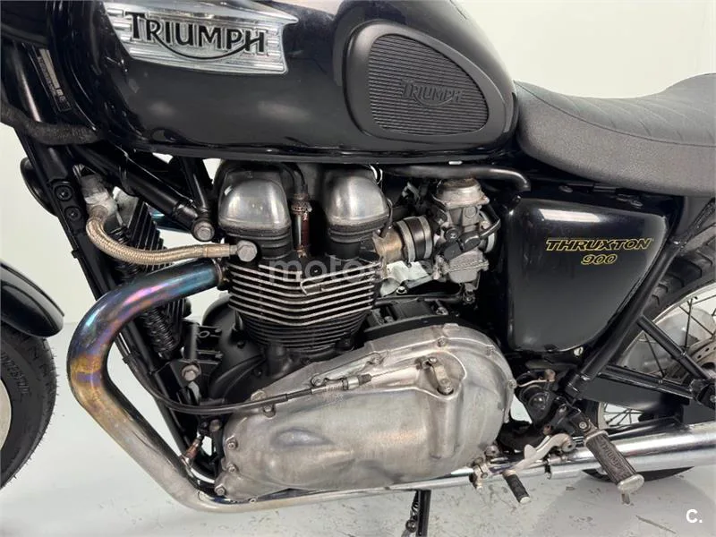 Triumph Thruxton EFI – Vista 15