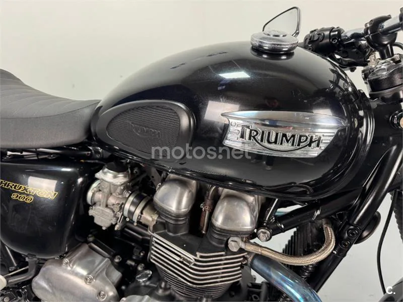 Triumph Thruxton EFI – Vista 6