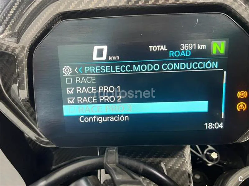 BMW M 1000 RR – Vista 8