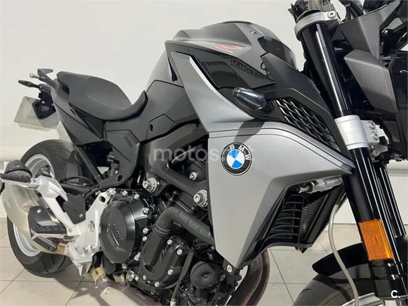BMW F 900 R – Vista 11