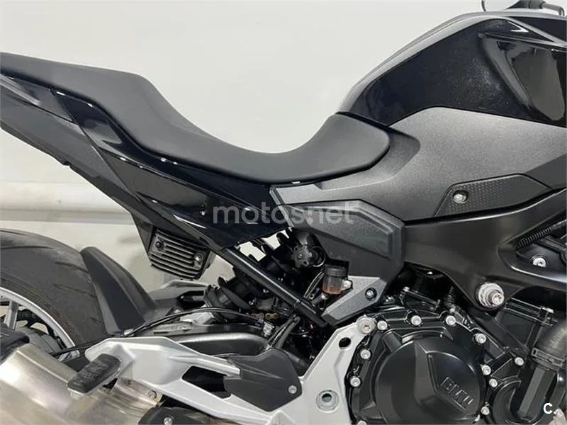 BMW F 900 R – Vista 14