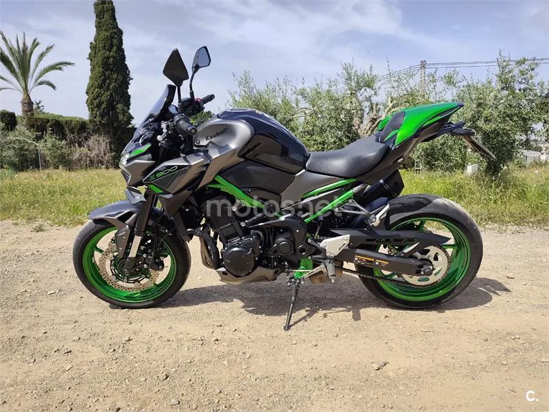 Kawasaki Z900 – Vista 3