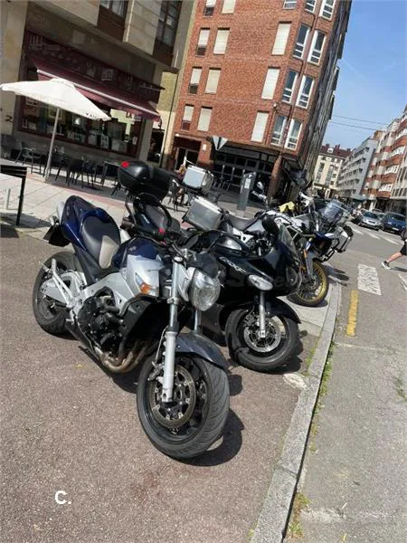 Suzuki GSR 600 – Vista 3