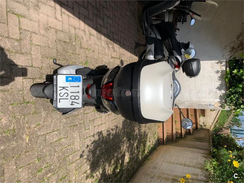 Piaggio LIBERTY – Vista 3