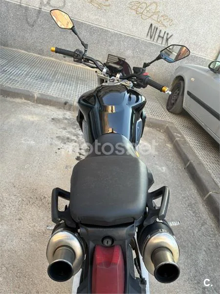 Yamaha MT-03 – Vista 7