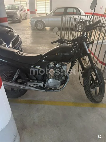 Honda CB 250 Two Fifty – Vista 2