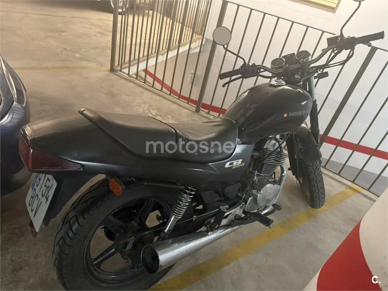 Honda CB 250 Two Fifty – Vista 5