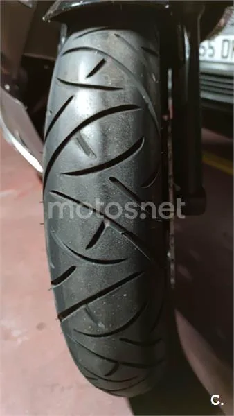 Kawasaki ER-6f - Vista 4