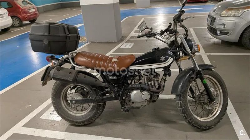 Suzuki VanVan 125 – Vista 2