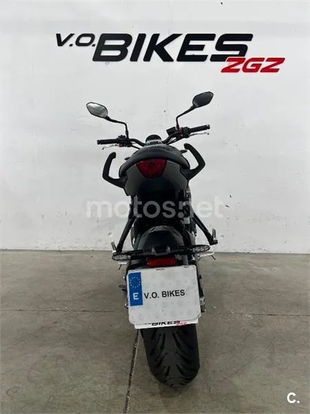 Triumph Trident 660 – Vista 8