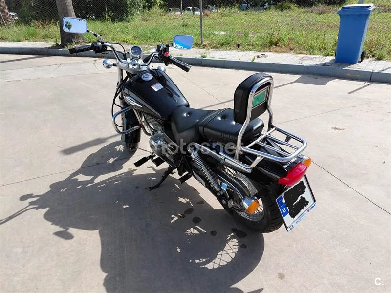 Suzuki Marauder 250 – Vista 7