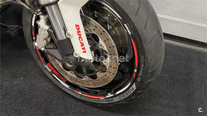 Ducati Monster 696 – Vista 6