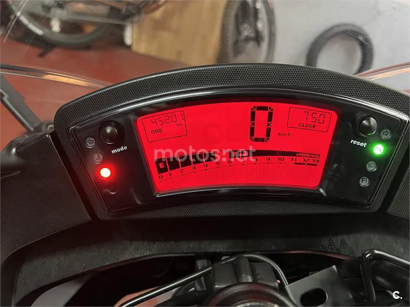 Kawasaki ER-6F – Vista 8