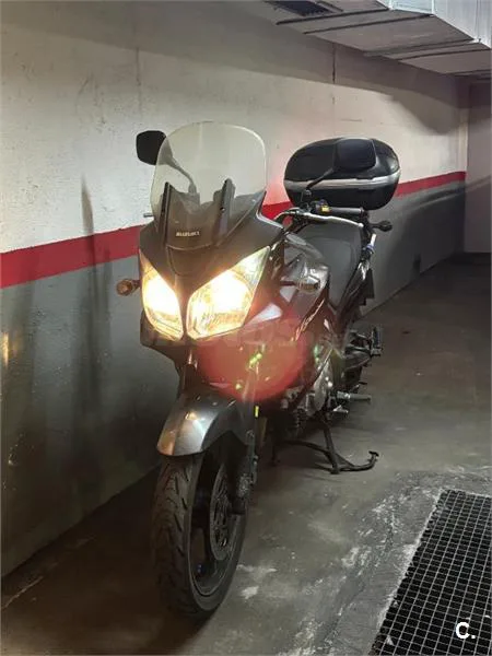 Suzuki V-Strom 650 – Vista 3