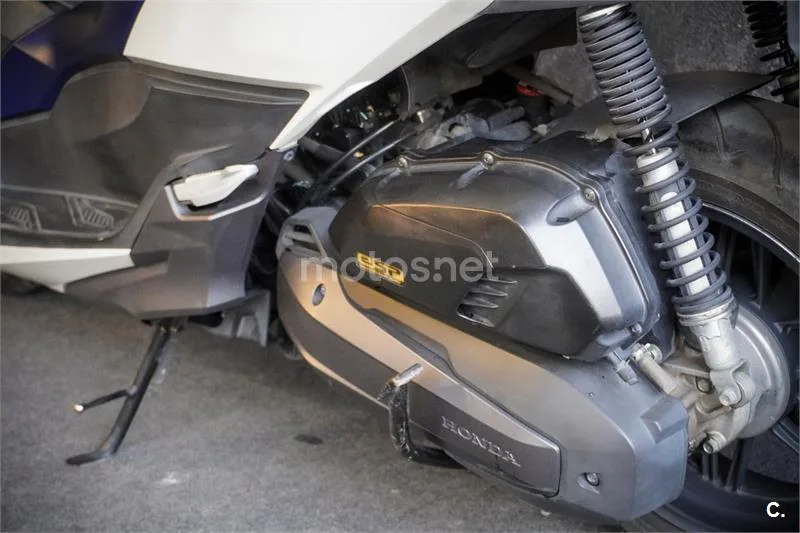 Honda Forza 125 – Vista 13