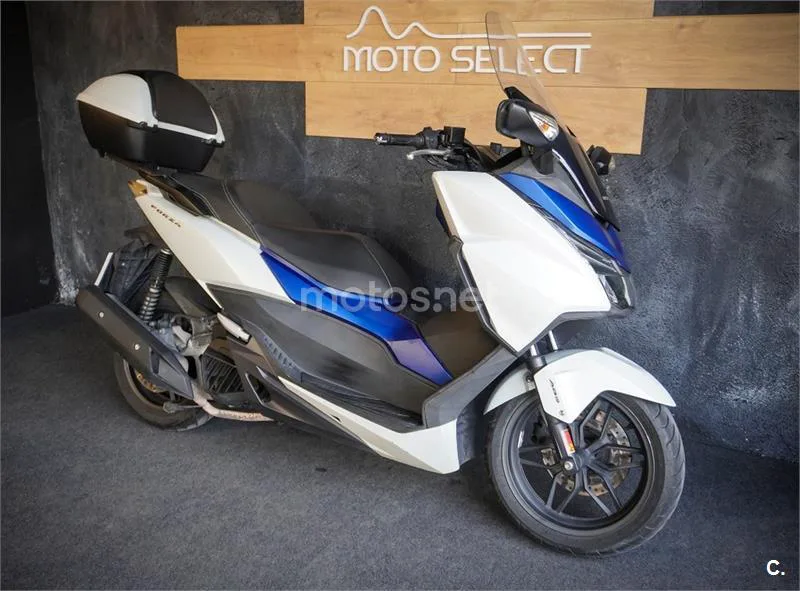 Honda Forza 125 – Vista 4