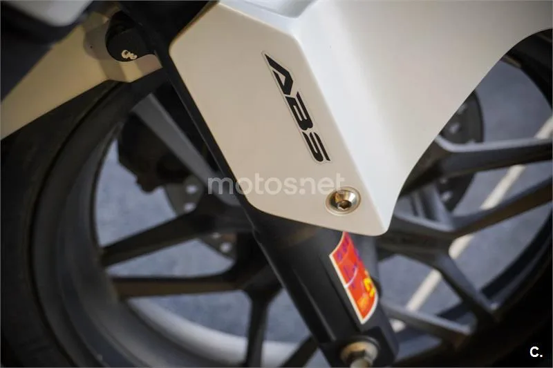 Honda Forza 125 – Vista 10