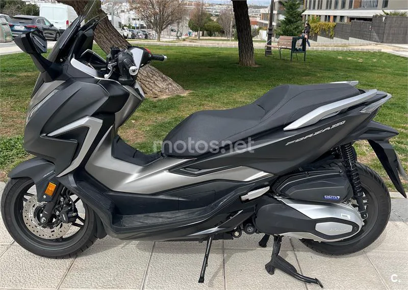 Honda Forza 350 – Vista 5