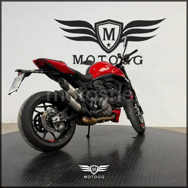Ducati Monster – Vista 7