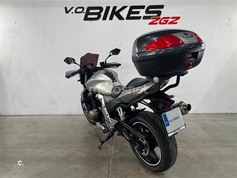 Kawasaki Z750 – Vista 5