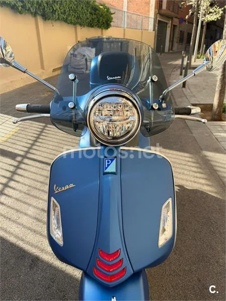 Vespa GTS 300 – Vista 6