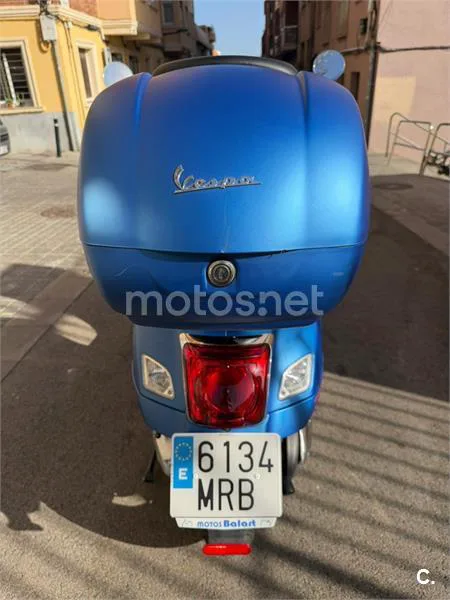 Vespa GTS 300 – Vista 8