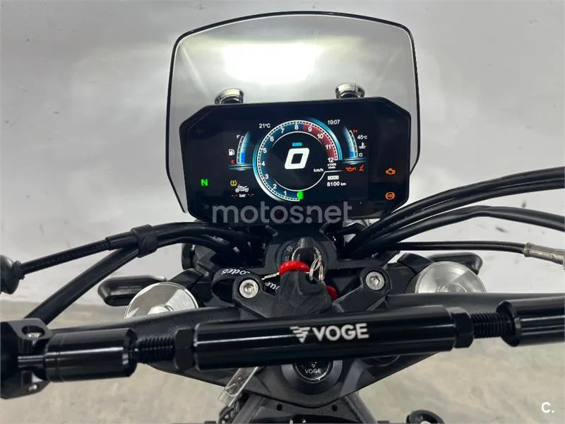 Voge 525 ACX – Vista 9