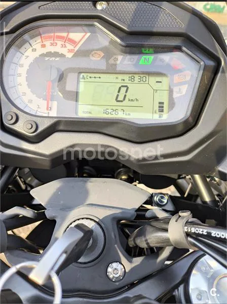 Benelli TRK 502 – Vista 4