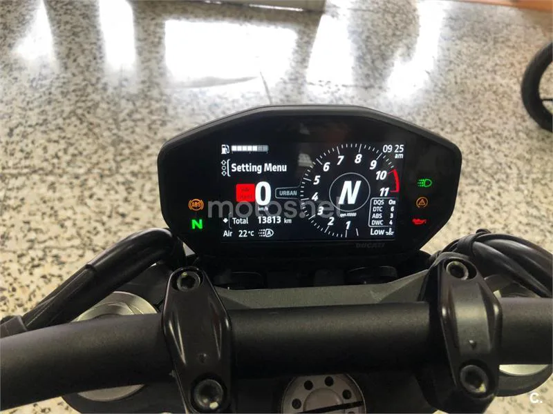 Ducati Monster – Vista 11