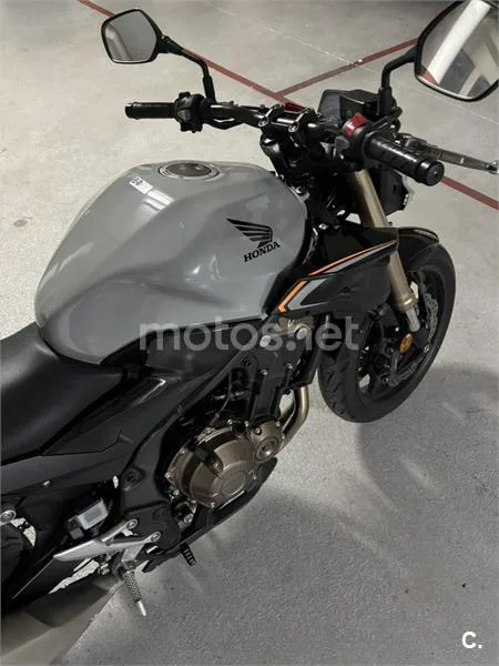 Honda CB 500 F – Vista 6
