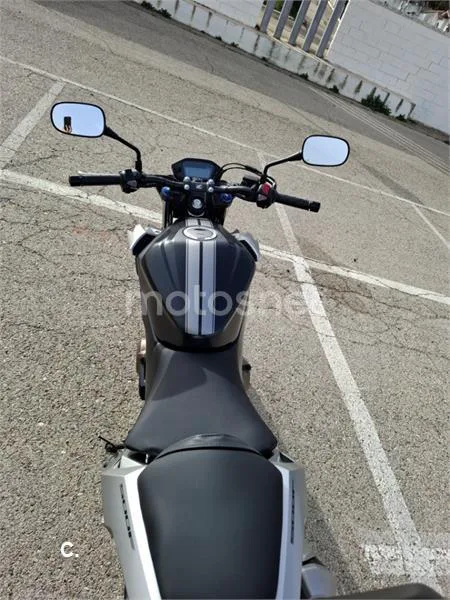 Honda CB 500 F – Vista 10