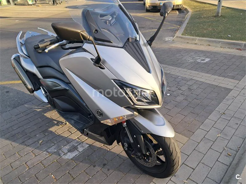Yamaha TMAX 530 – Vista 2