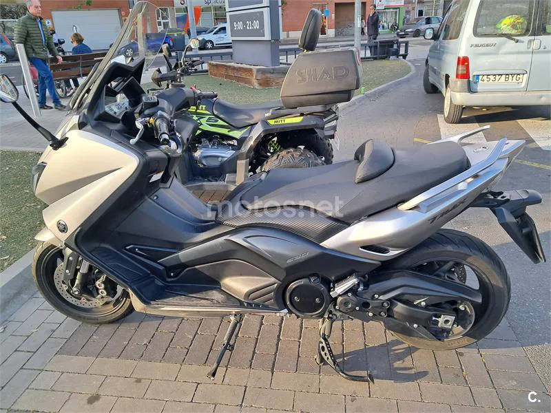 Yamaha TMAX 530 – Vista 3